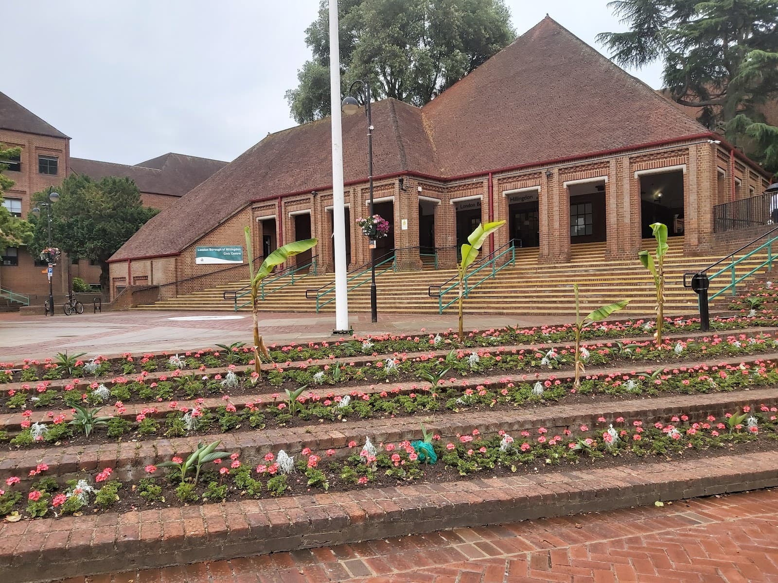 Uxbridge Civic Centre - Image 1