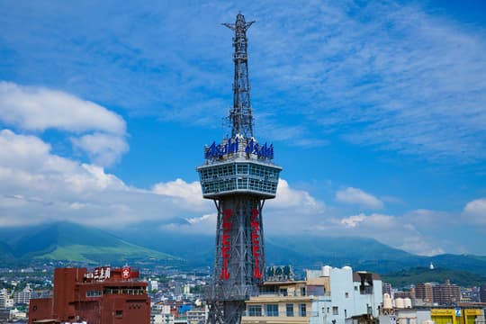 Beppu Tower - Image 1