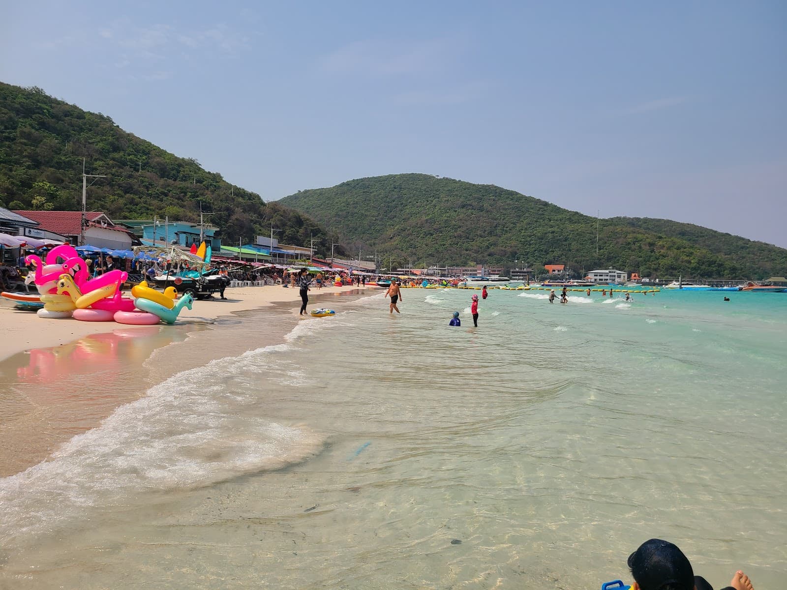 Tawaen Beach (Ko Lan) - Image 1