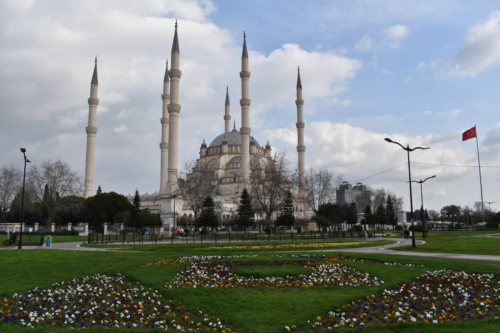 Merkez Park - Image 1