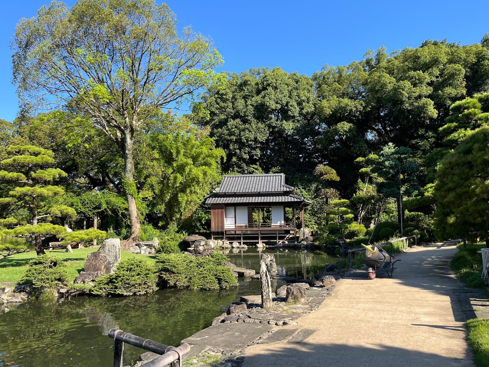 Date Family Garden Uwajima Ehime - Image 1