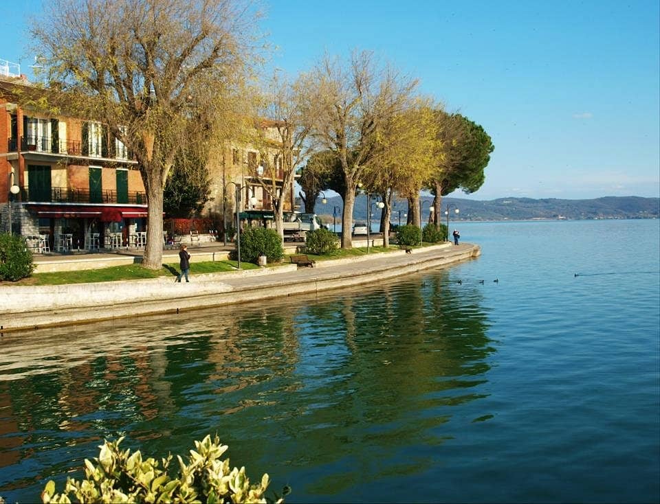 Lake Trasimeno Promenade