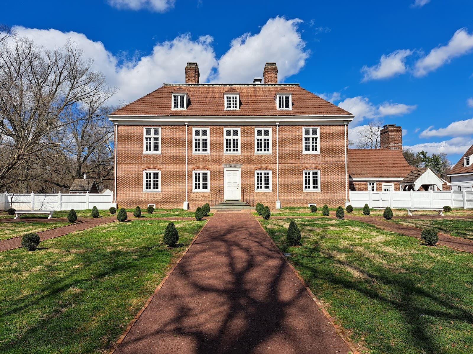 Pennsbury Manor - Image 1