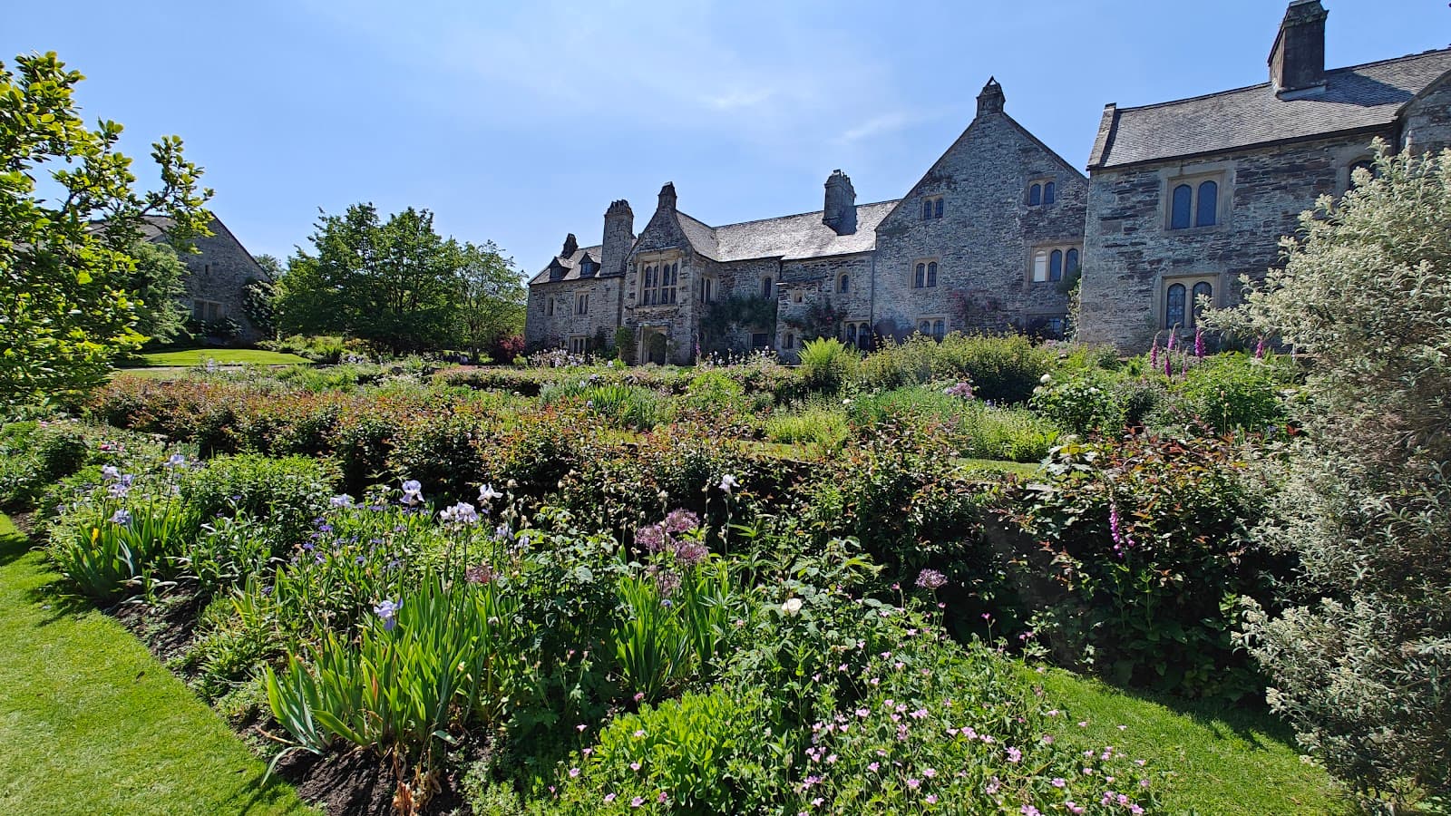 Cotehele House & Garden - Image 1