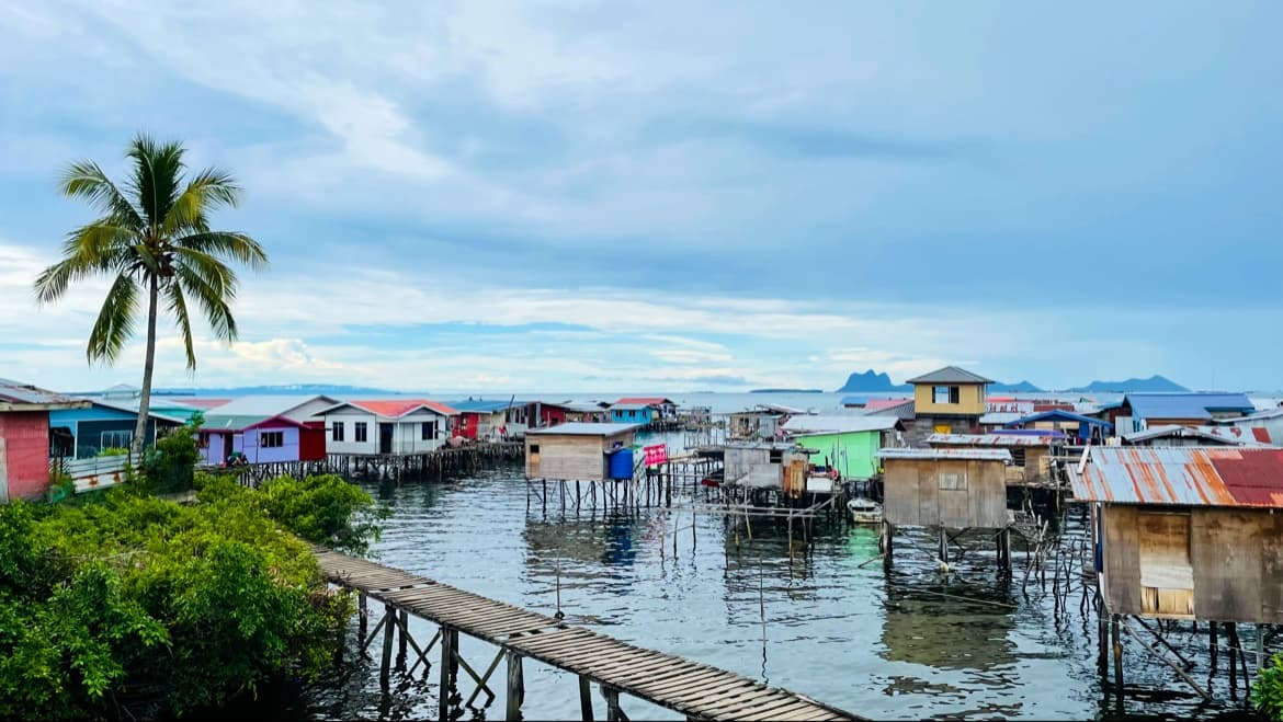 Kampung Bangau-Bangau (stilt village) - Image 1