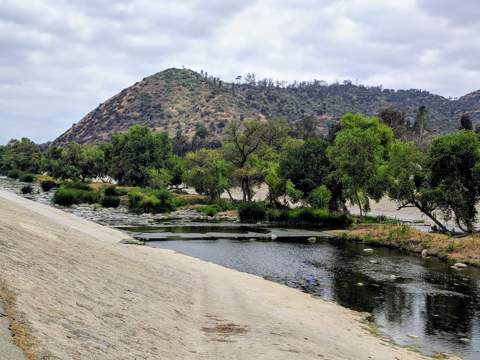 Los Angeles River Path - Image 1