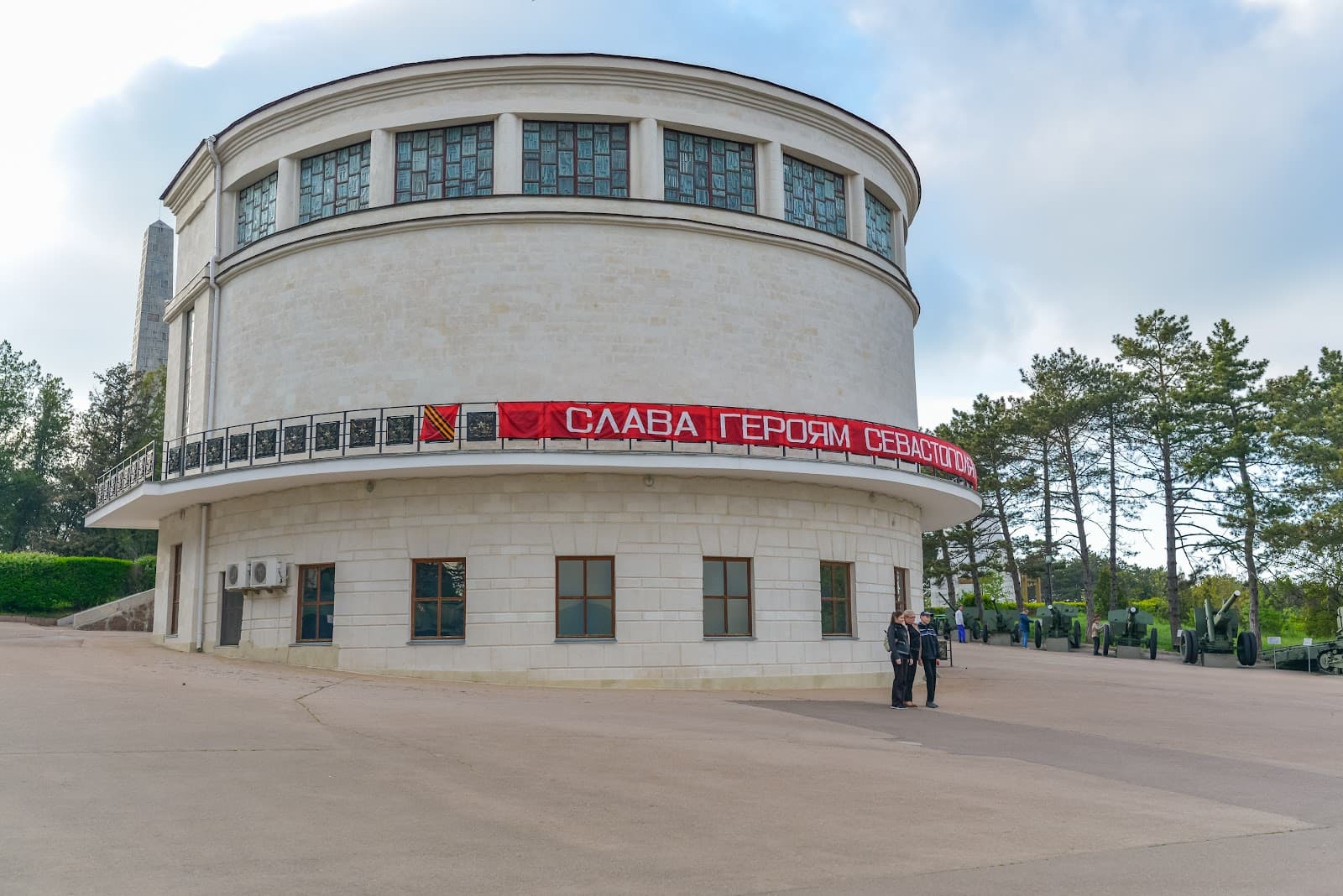 Assault on Sapun Ridge 1944 Diorama - Image 1