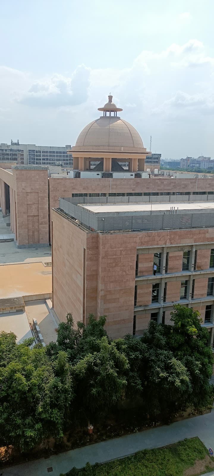 Gujarat Secretariat (Sachivalaya) - Image 1