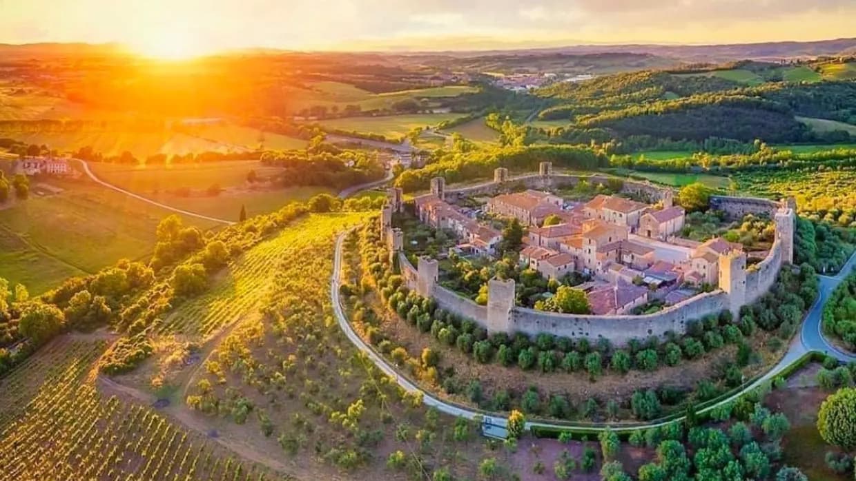 Monteriggioni Ring Trail - Image 1