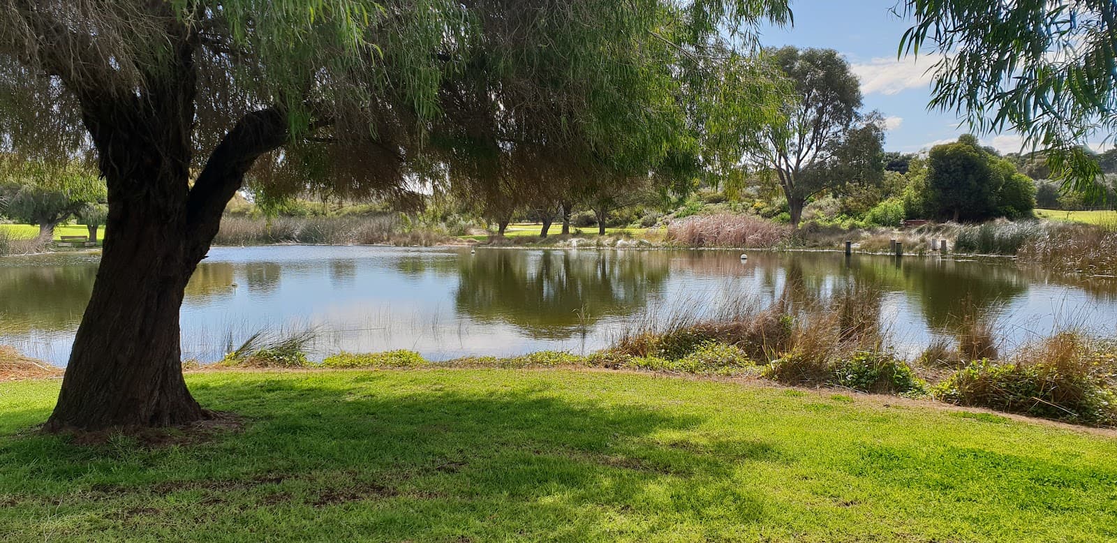 Booyeembara Park - Image 1