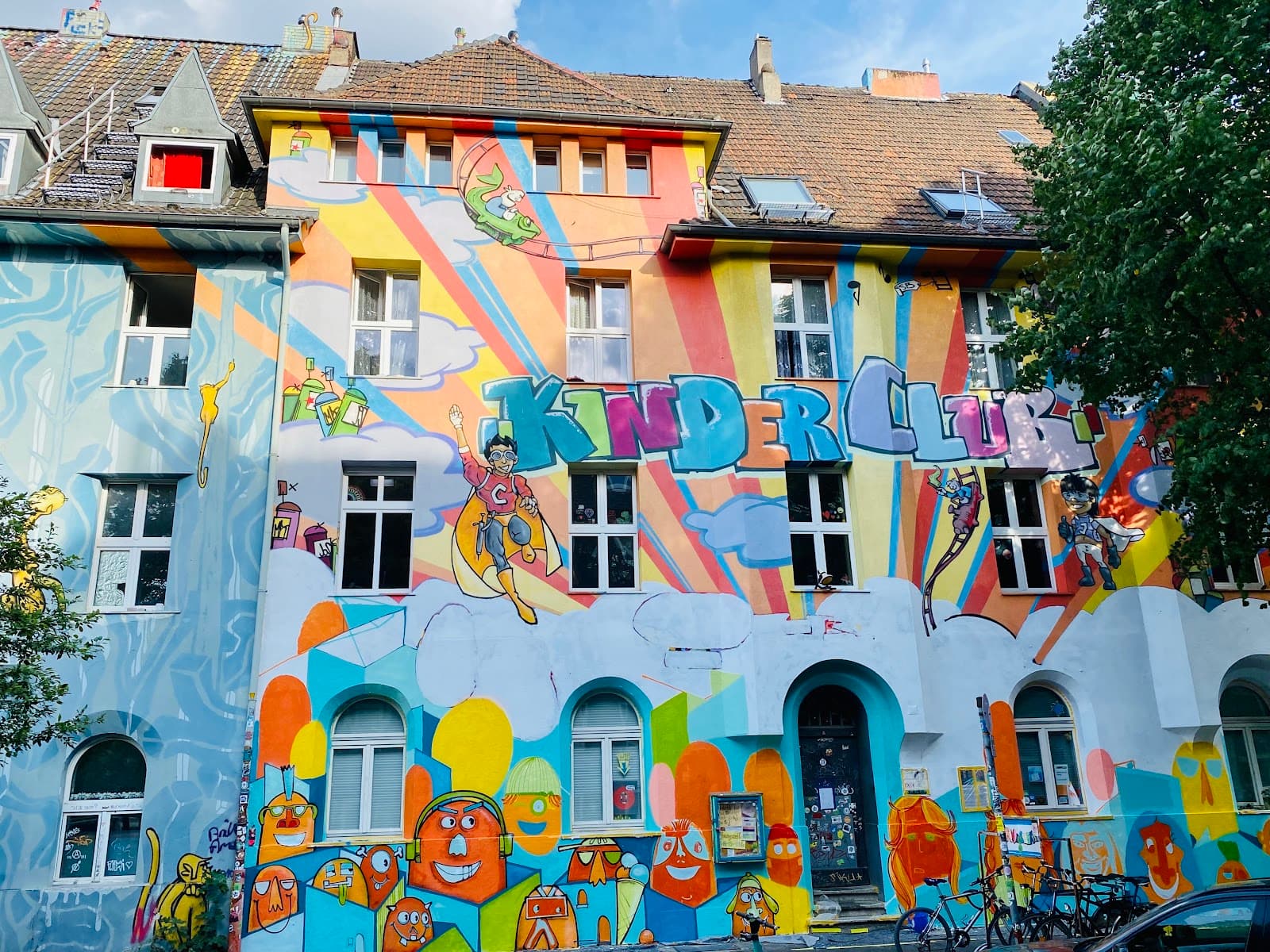 Kiefernstraße Street Art Düsseldorf - Image 1