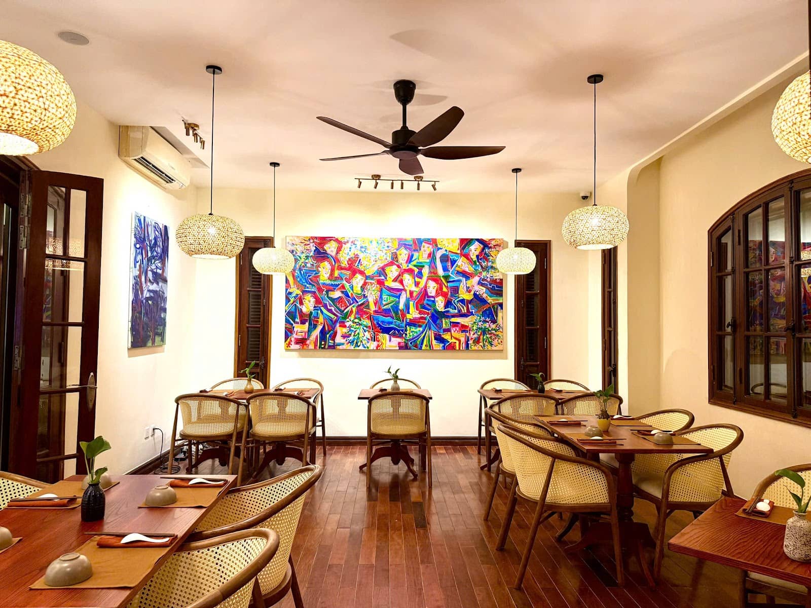 Renovated French Villa Ambiance