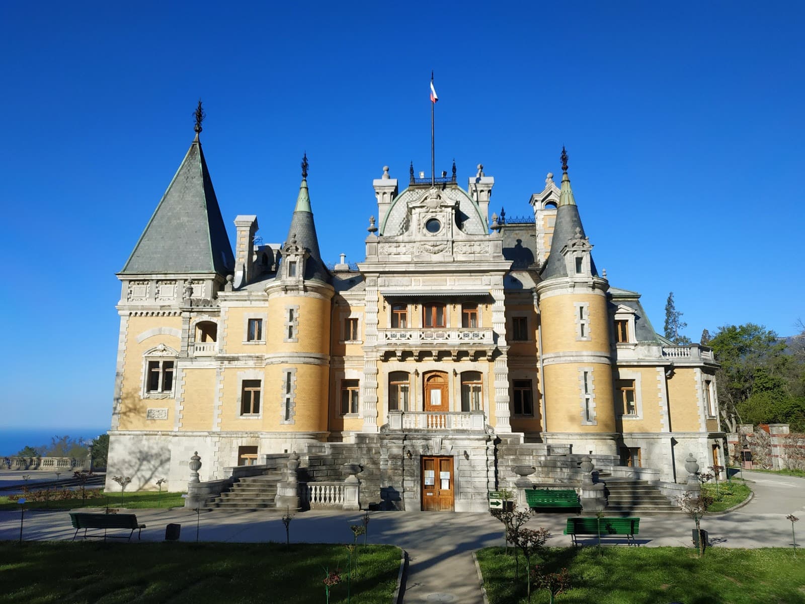 Massandra Palace Crimea - Image 1