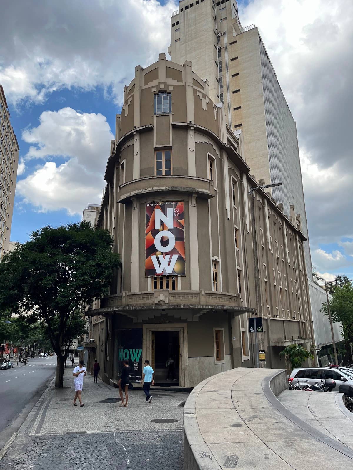 Vertical photo