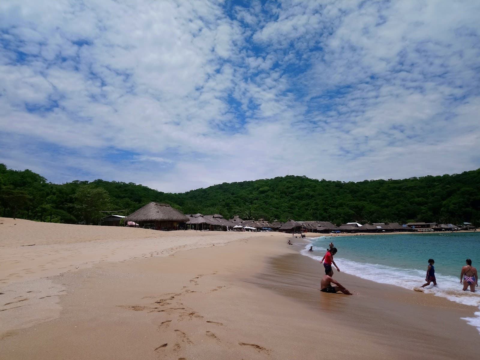 Bahía Maguey - Image 1
