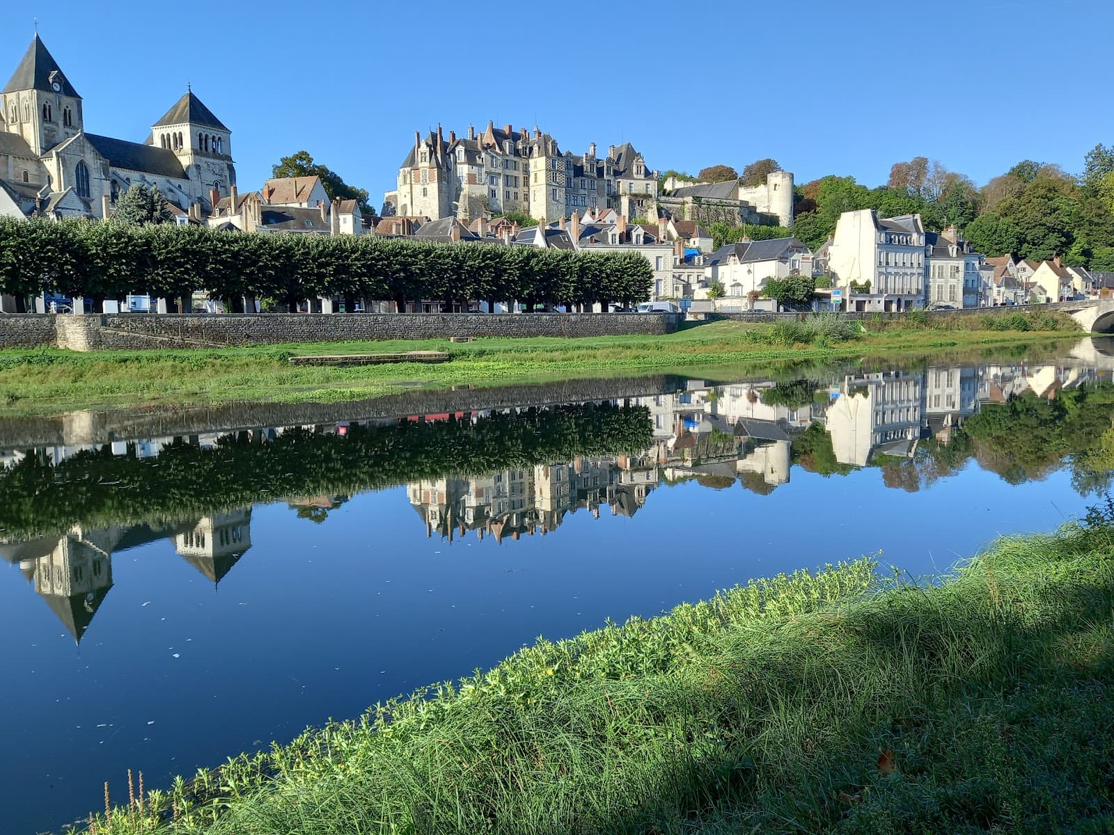 Saint-Aignan Old Town - Image 1