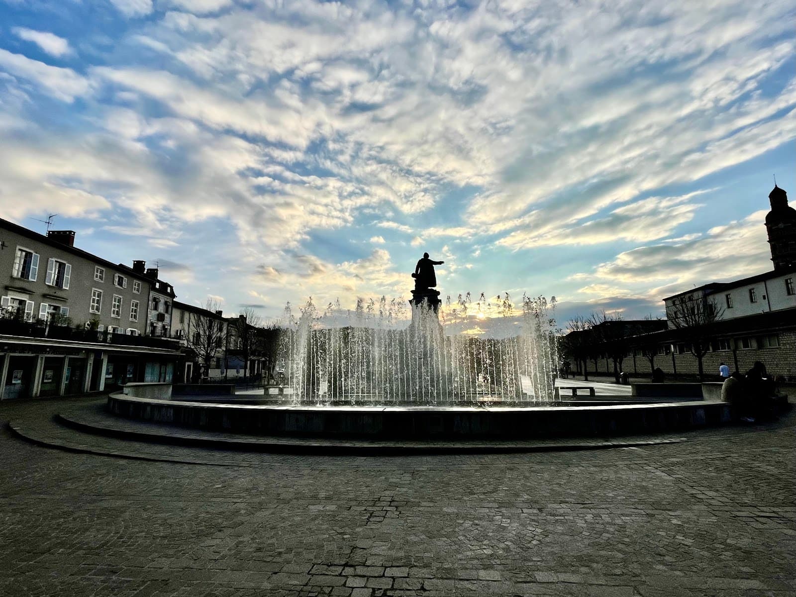 Place François-Mitterrand - Image 1