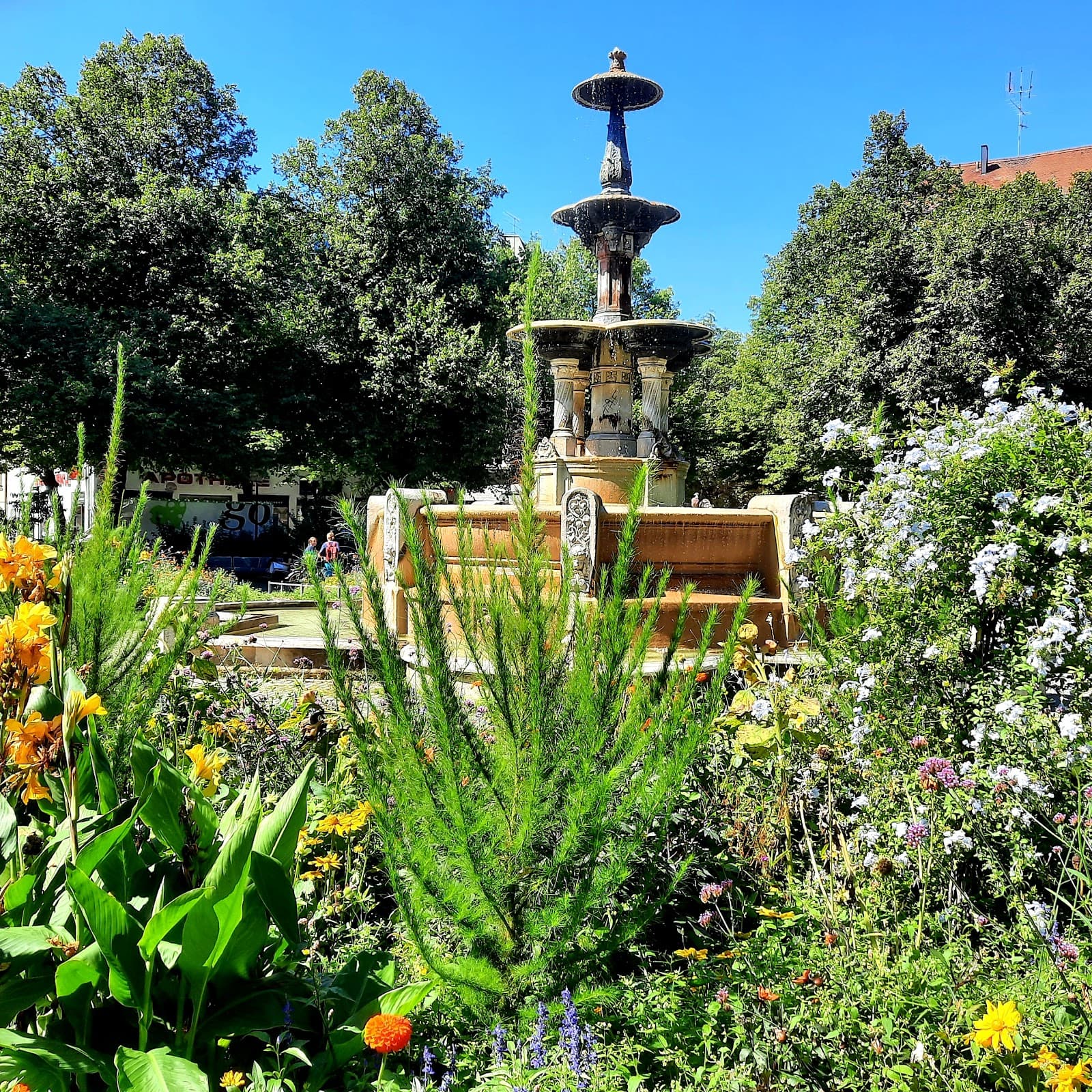 Weißenburger Platz - Image 1