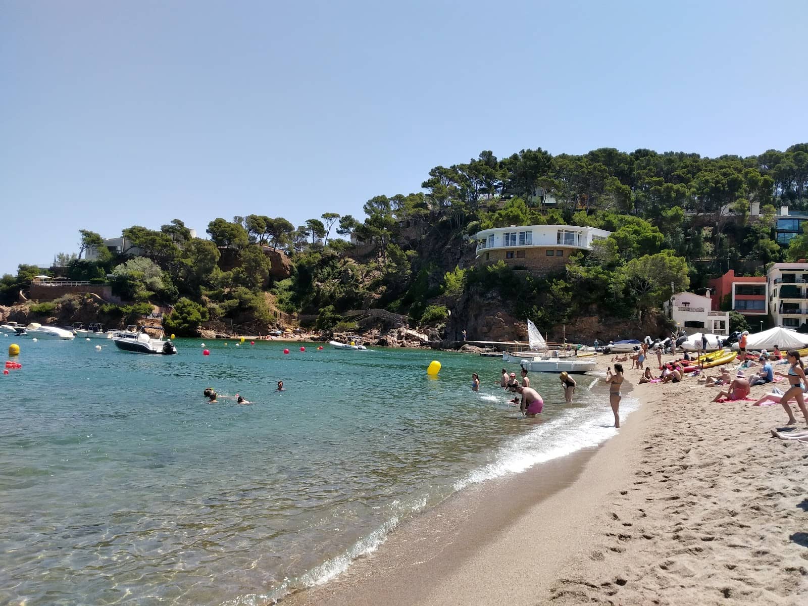 Charming Beachfront Eateries