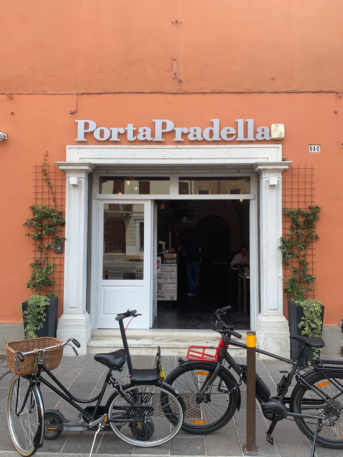 Porta Pradella - Image 1