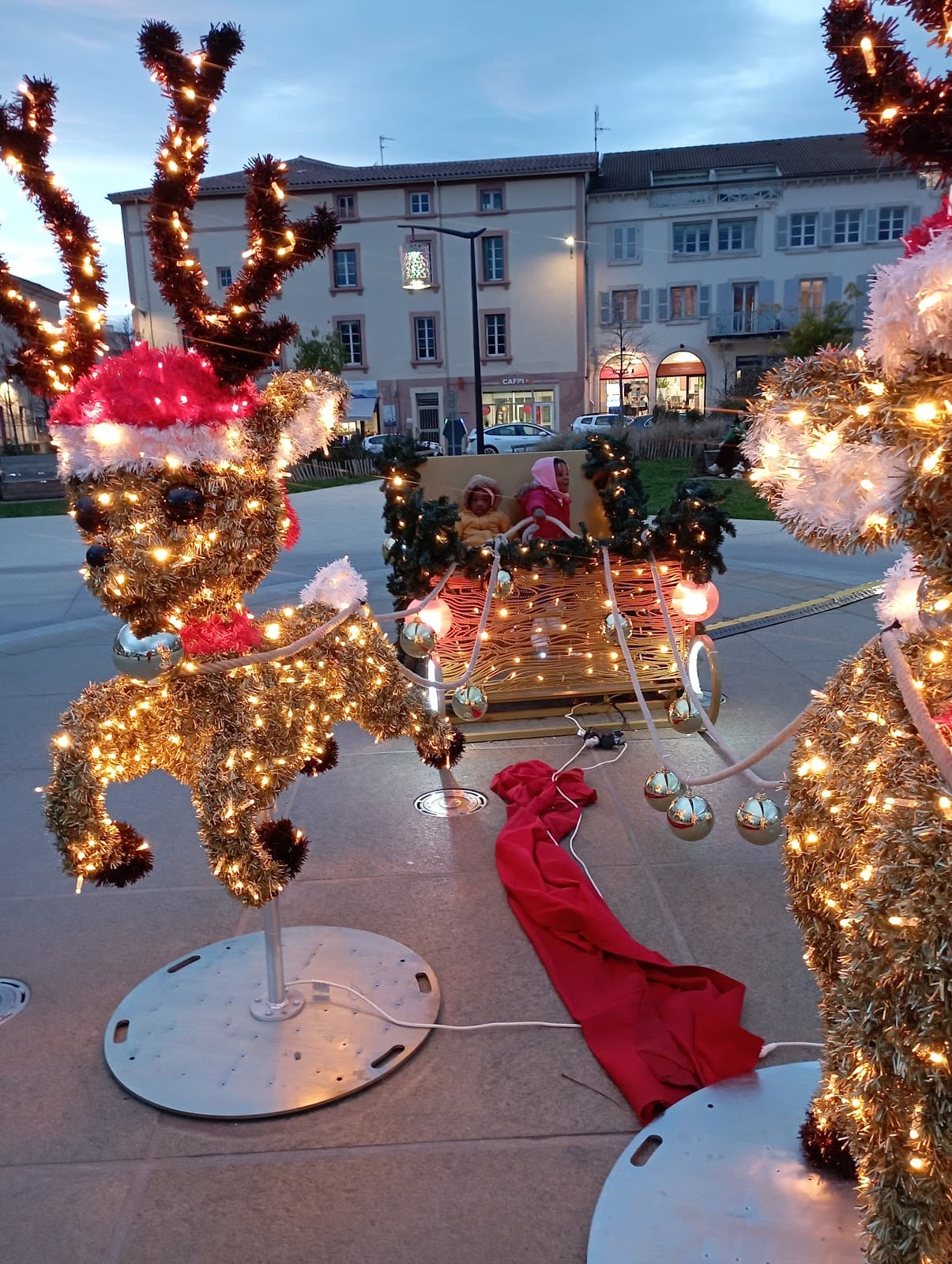 Place Jules Nadi - Image 1