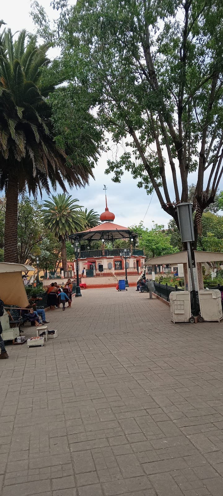 Plaza 31 de Marzo - Image 1