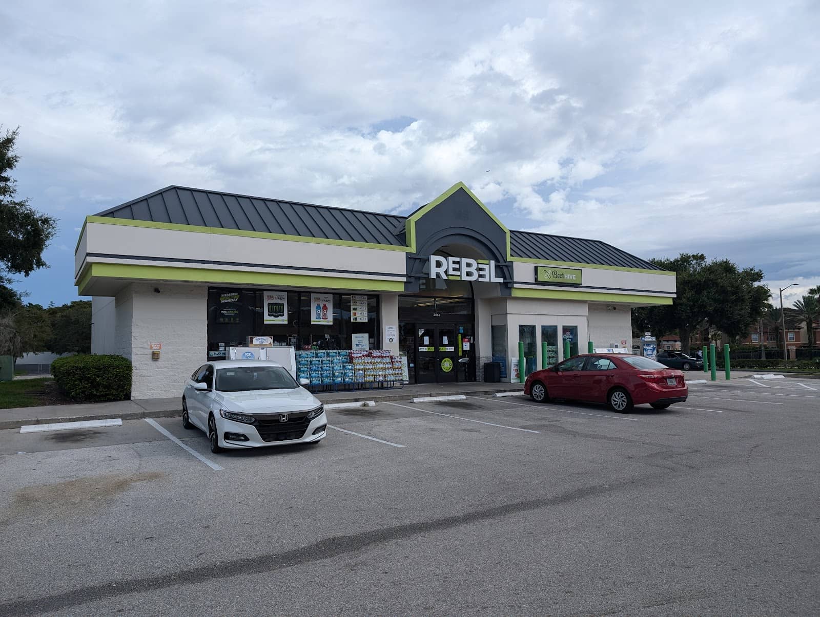 Convenient Hot Food Options