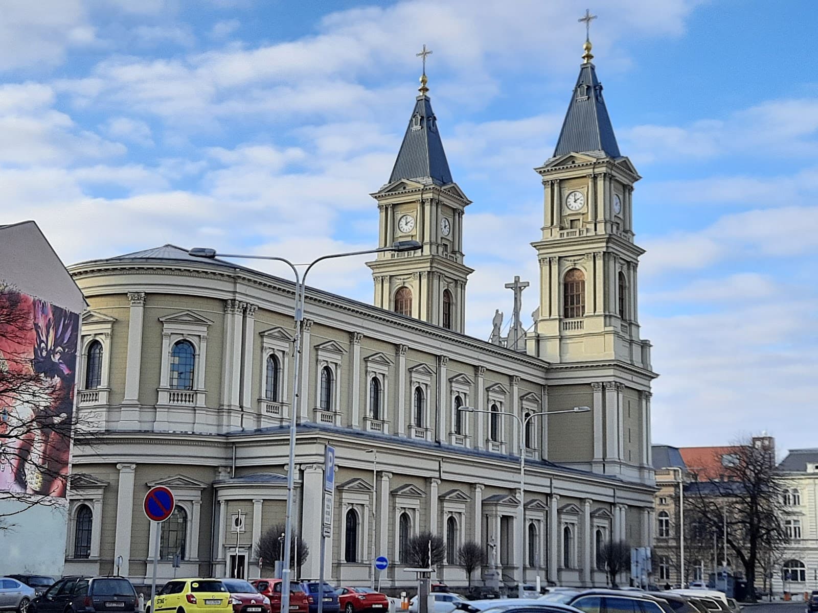 Frýdek-Místek Old Town & Basilica - Image 1