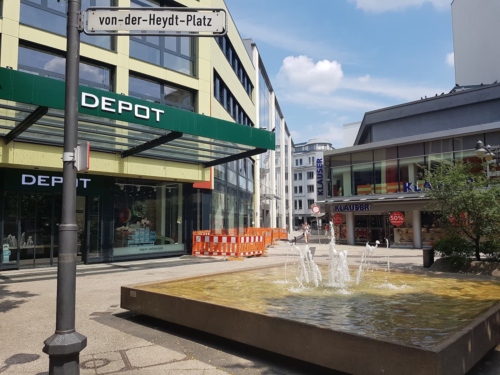 Von-der-Heydt-Platz - Image 1