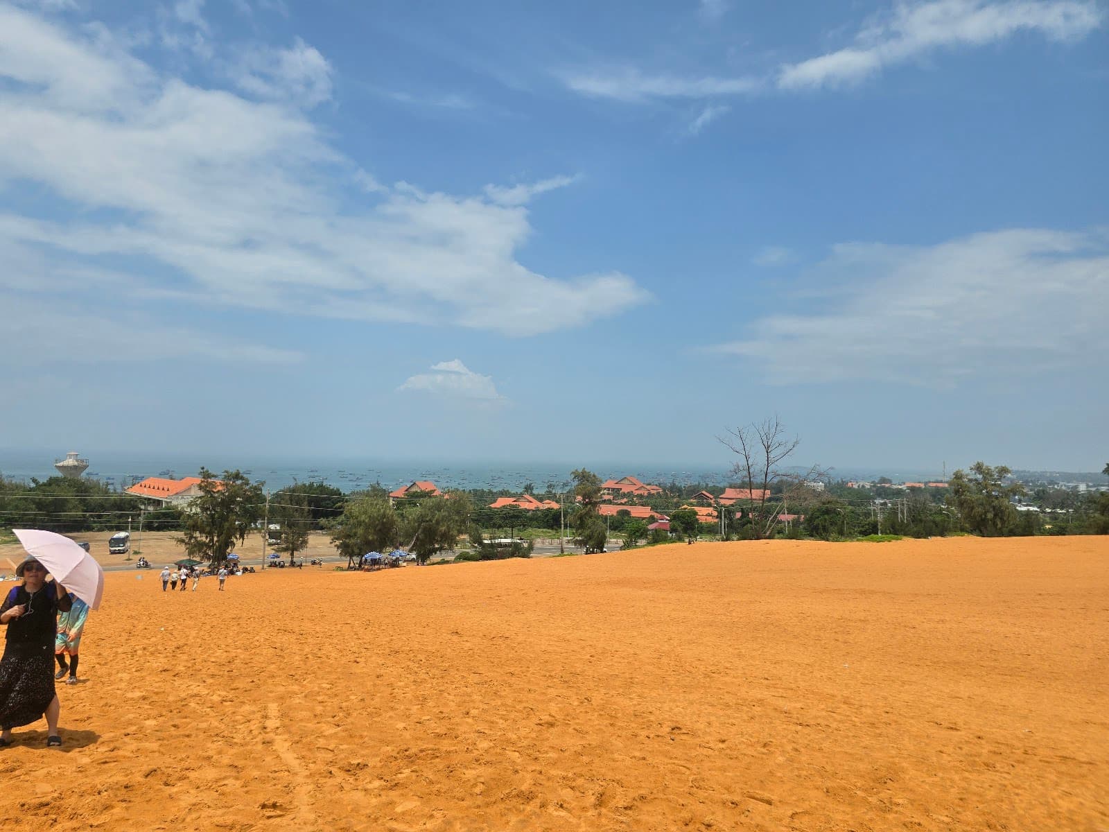 Red Sand Dunes Mui Ne Vietnam - Image 1