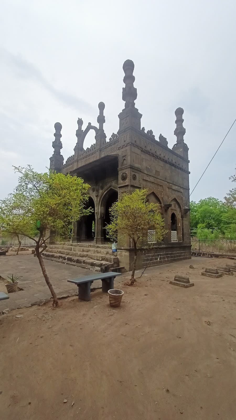 Damdi Masjid - Image 1
