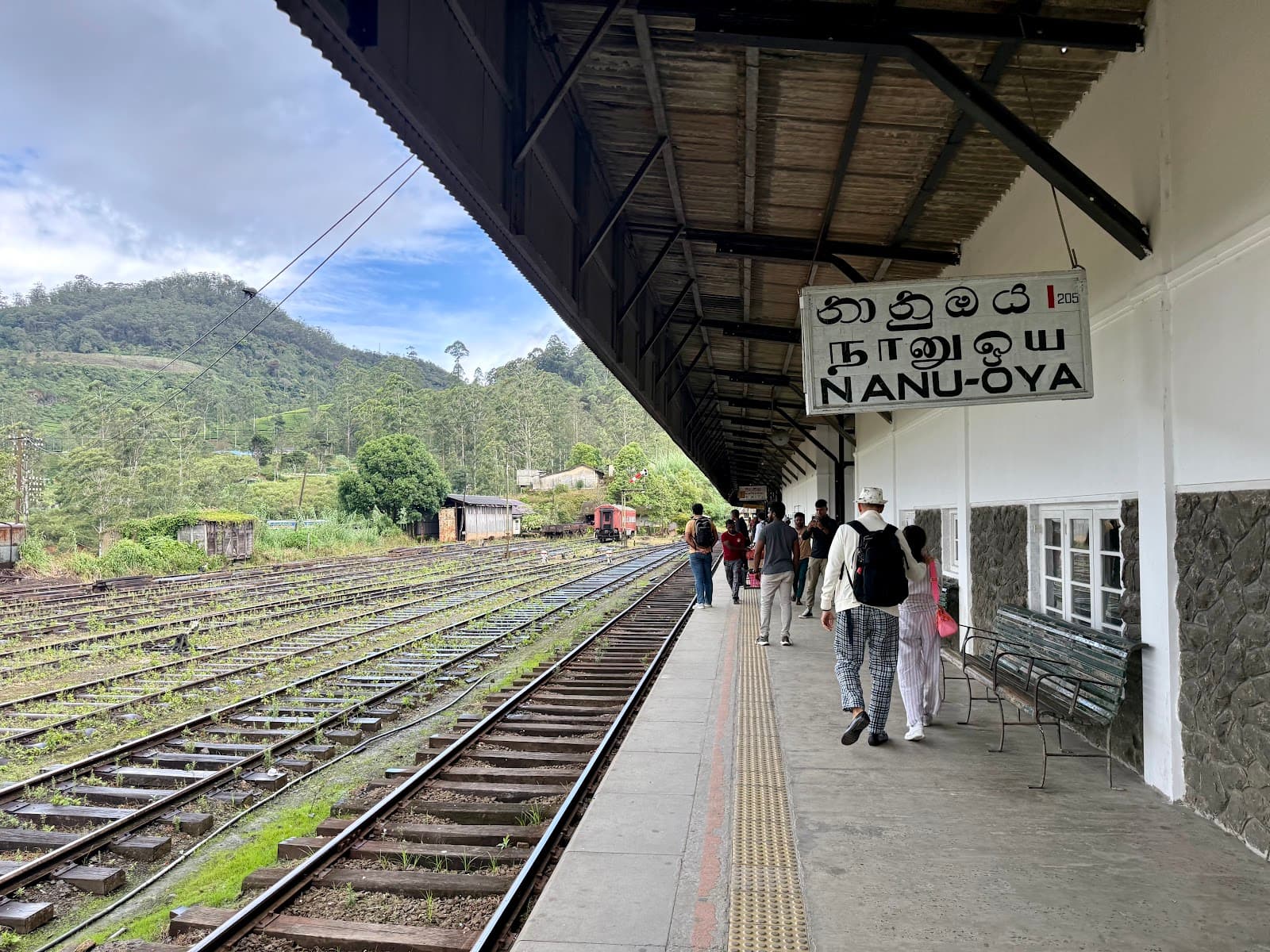 Nanu Oya Railway Station - Image 1
