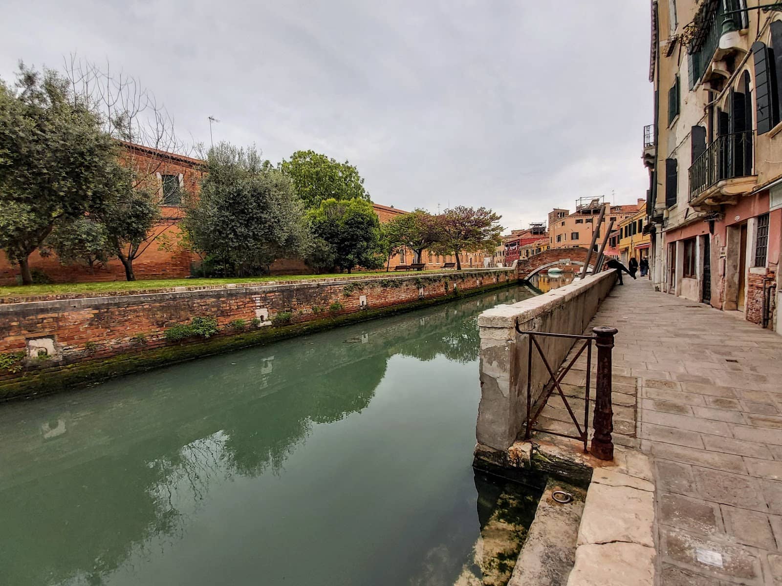 Shadow of Guardia di Finanza