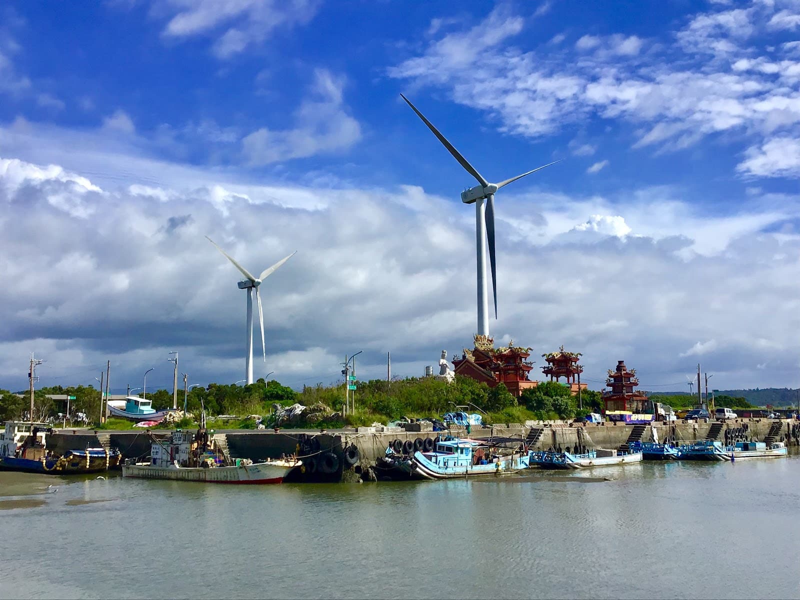 Haishan Fishing Port - Image 1