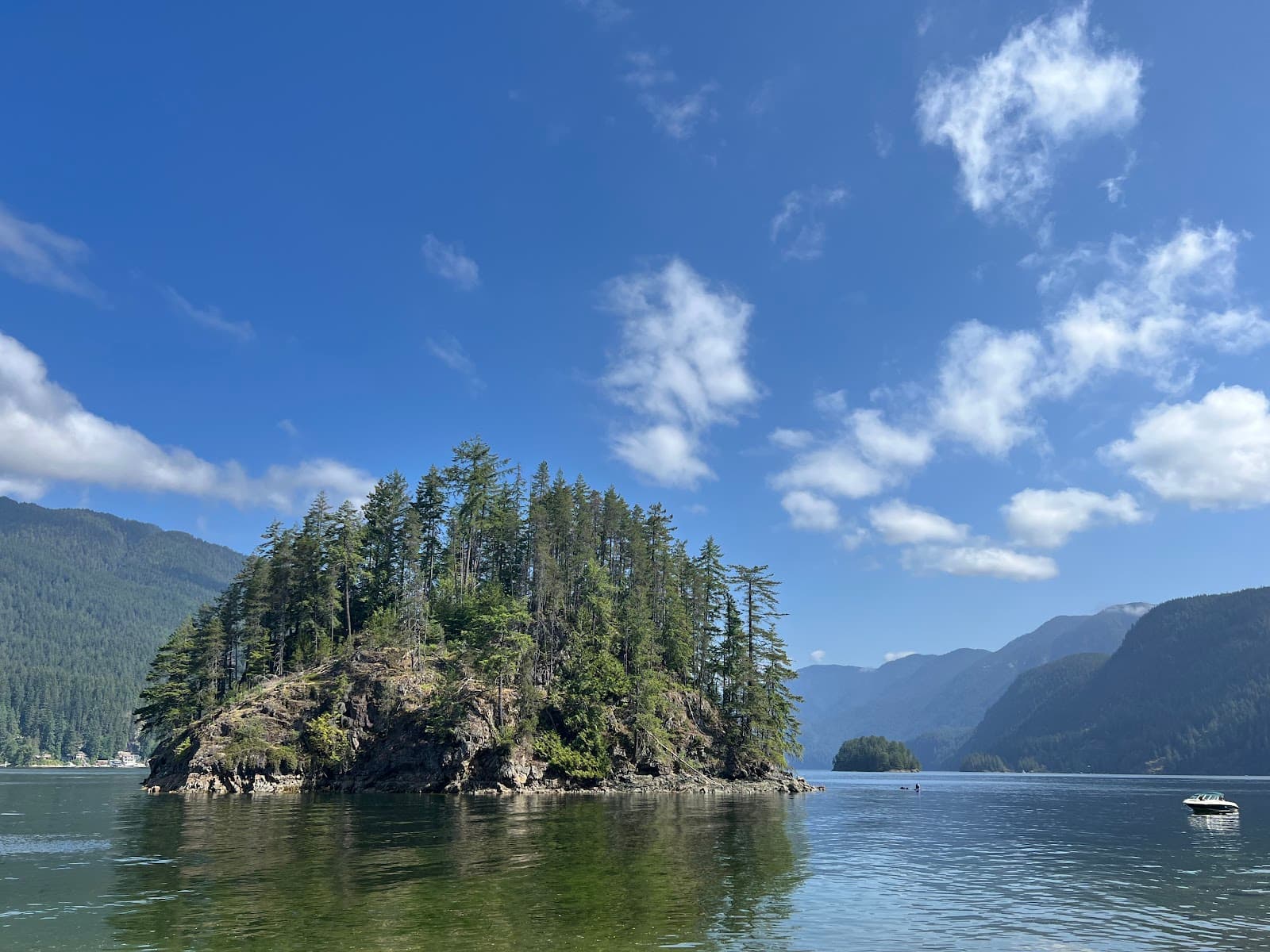 Jug Island Beach - Image 1