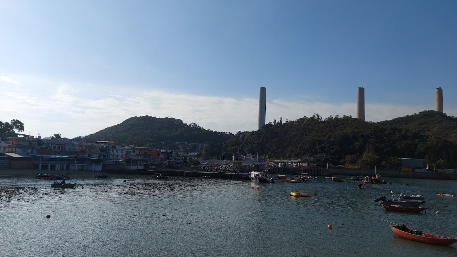 Main Street Yung Shue Wan - Image 1