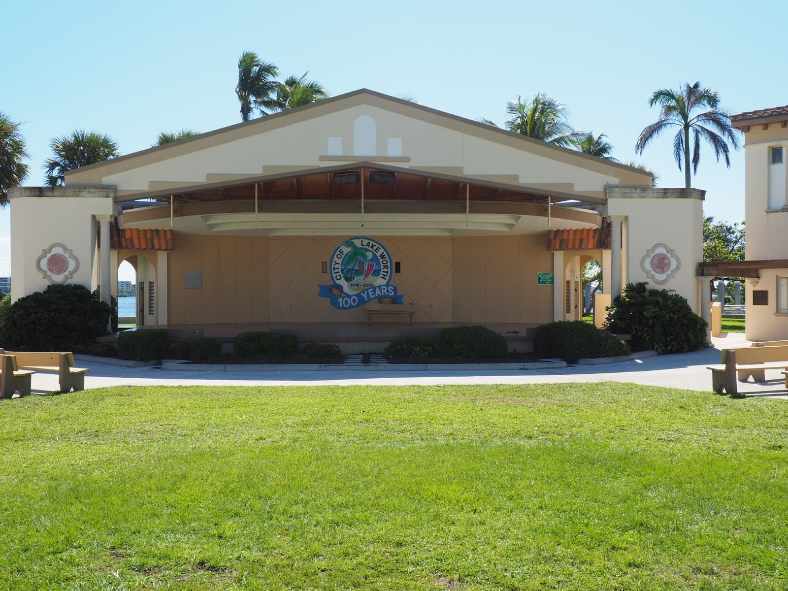 Bryant Park Bandshell - Image 1