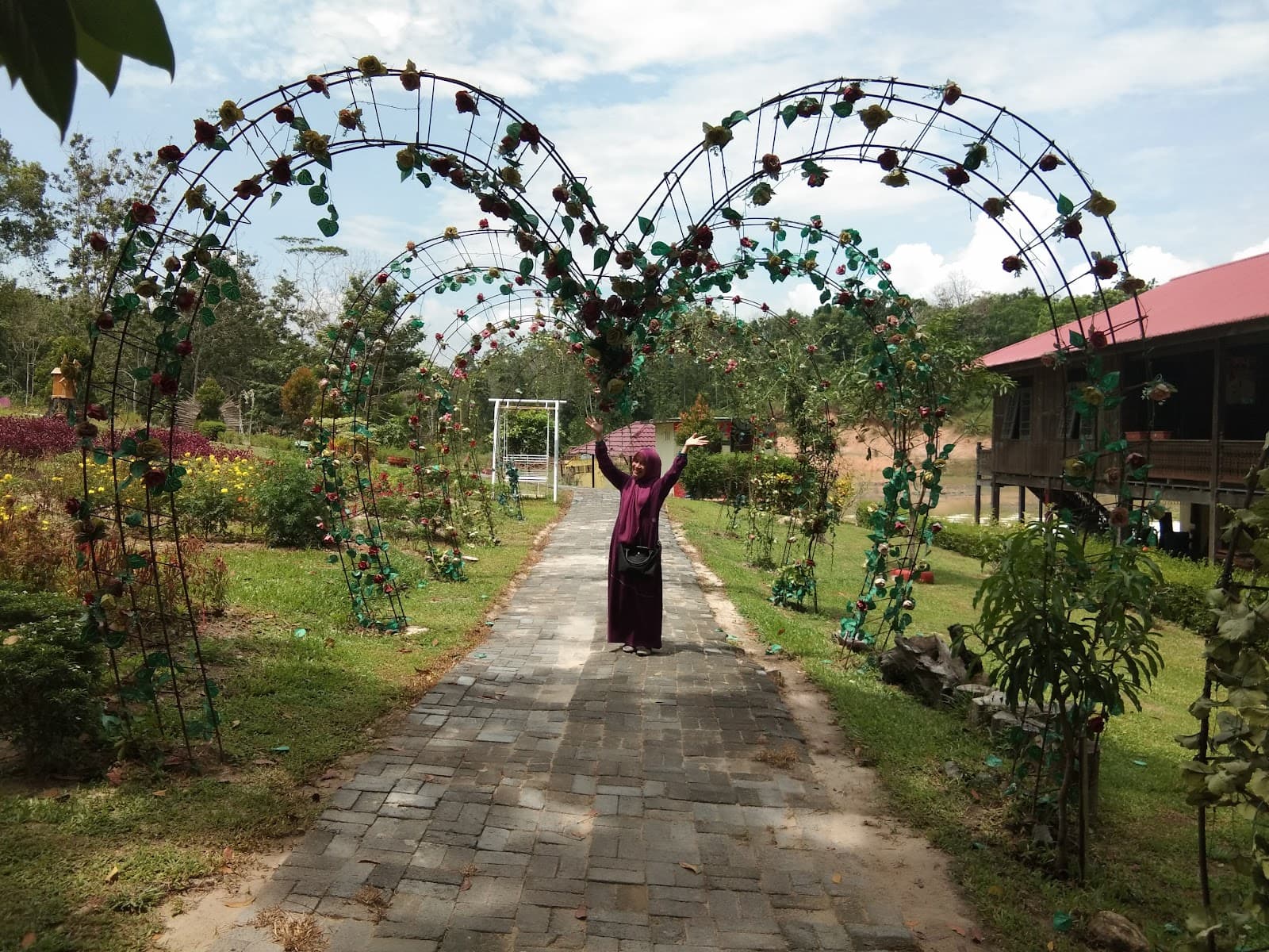 Lembah Hijau Lestari Tenggarong - Image 1