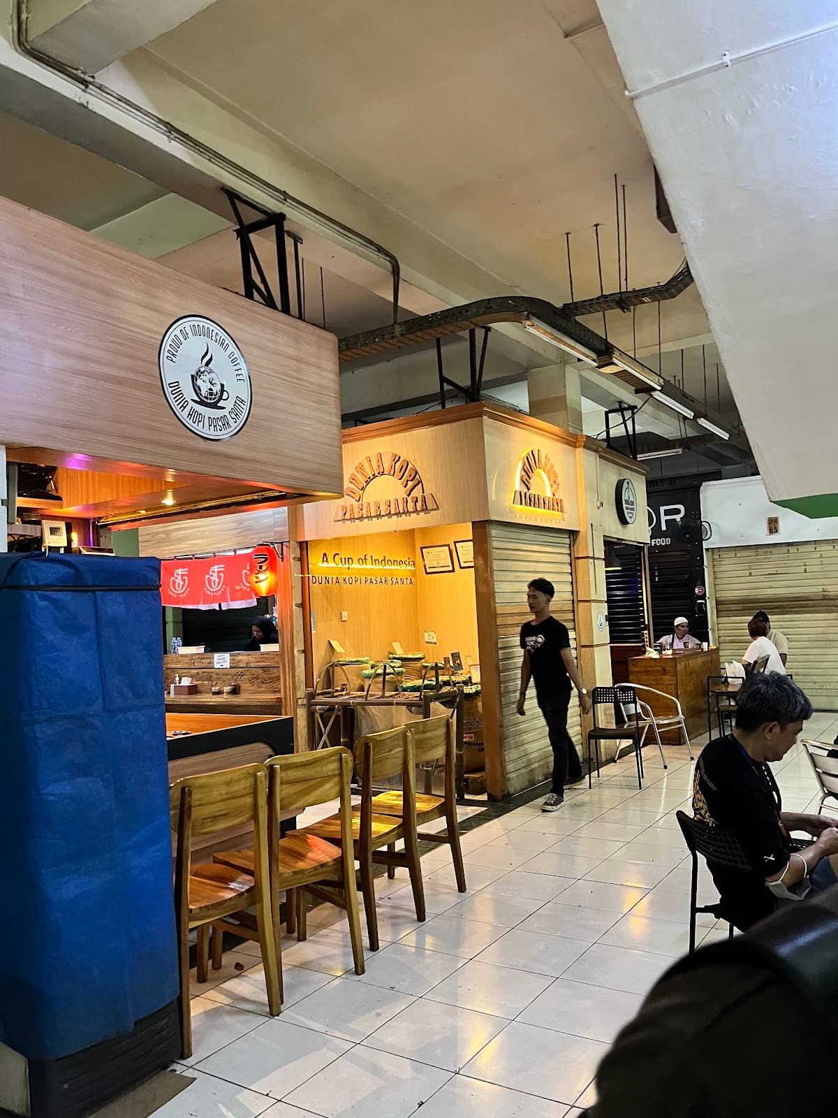 Vintage & Unique Finds