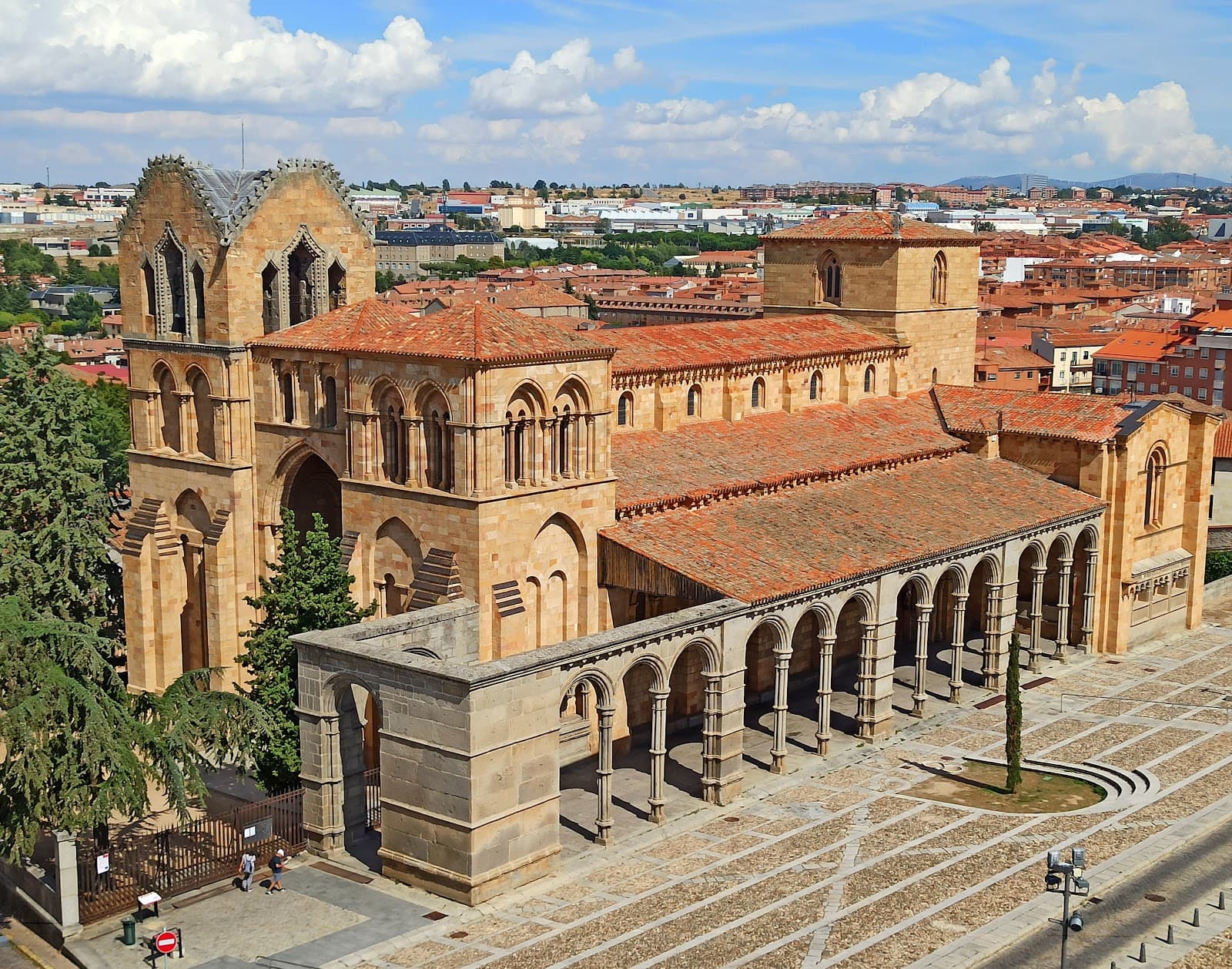 Basilica of San Vicente - Image 1