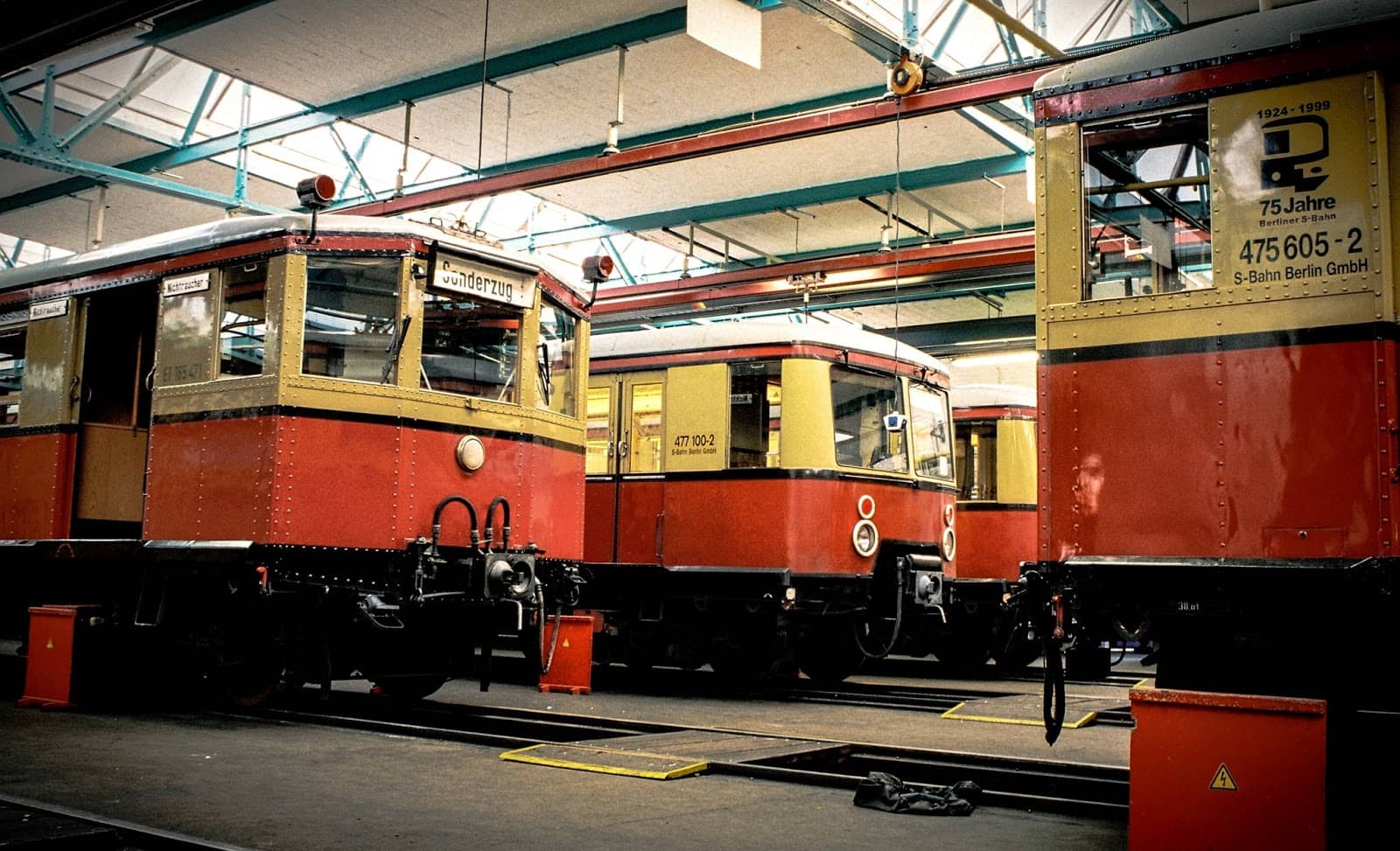 1928 Equipment Train