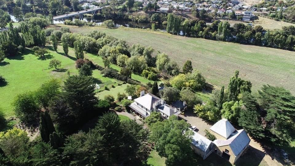 Glen Derwent Estate - Image 1