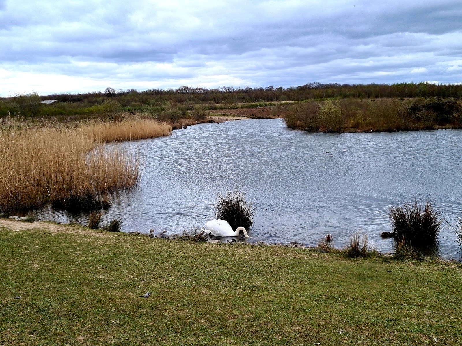Hicks Lodge - Image 1