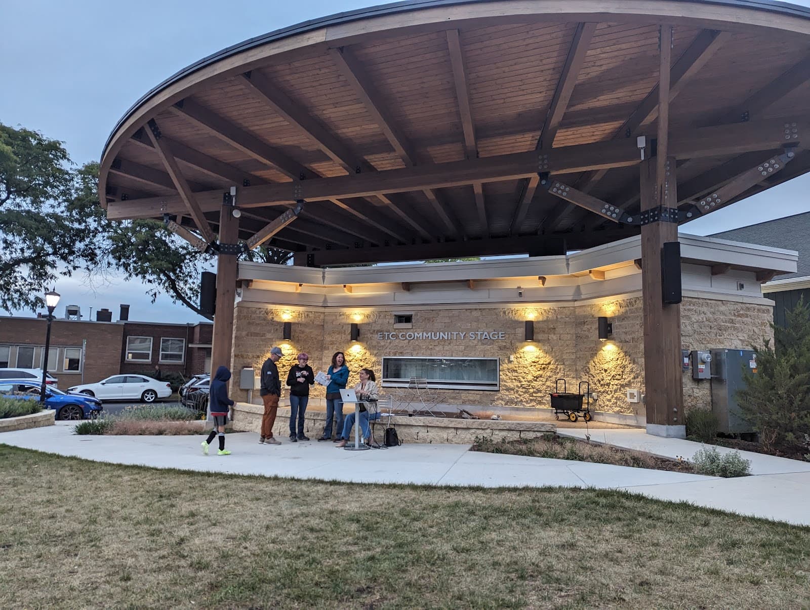 Stone Horse Green - Image 1