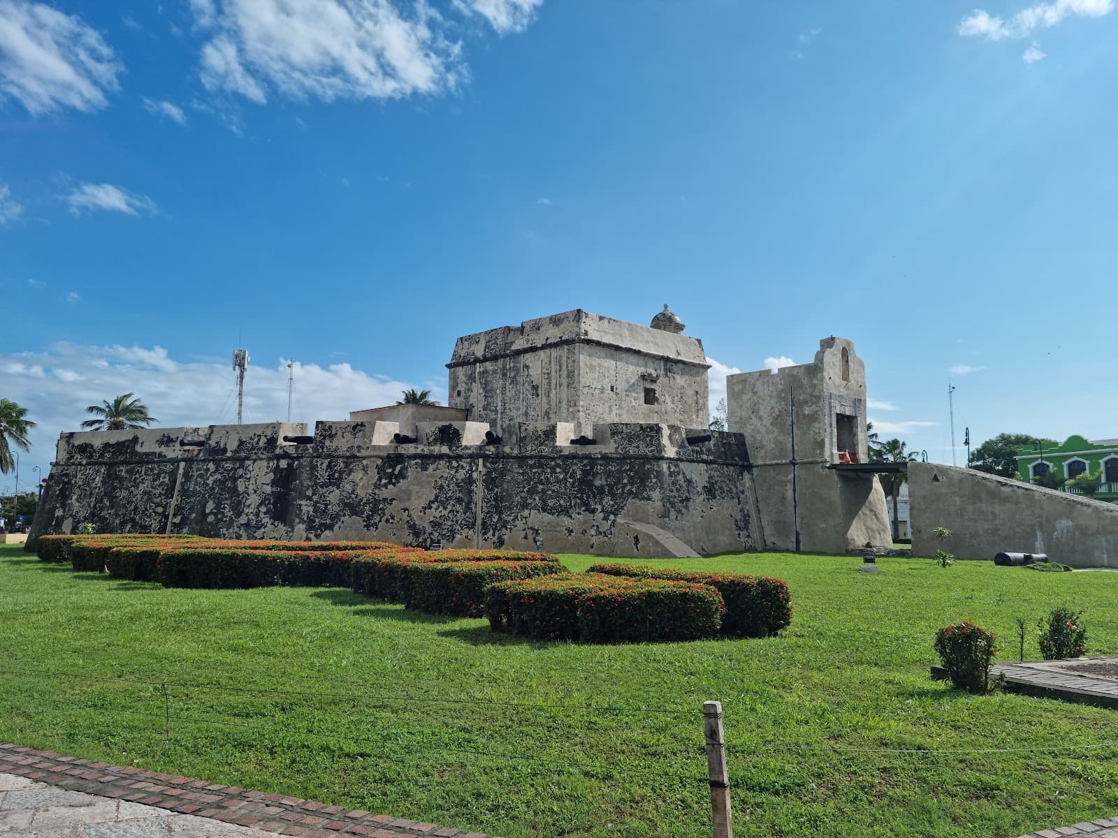 Baluarte de Santiago - Image 1