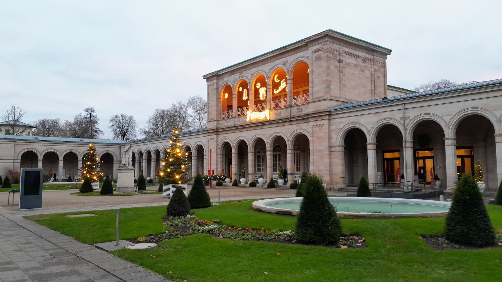 Kurviertel (Spa Quarter) - Image 1