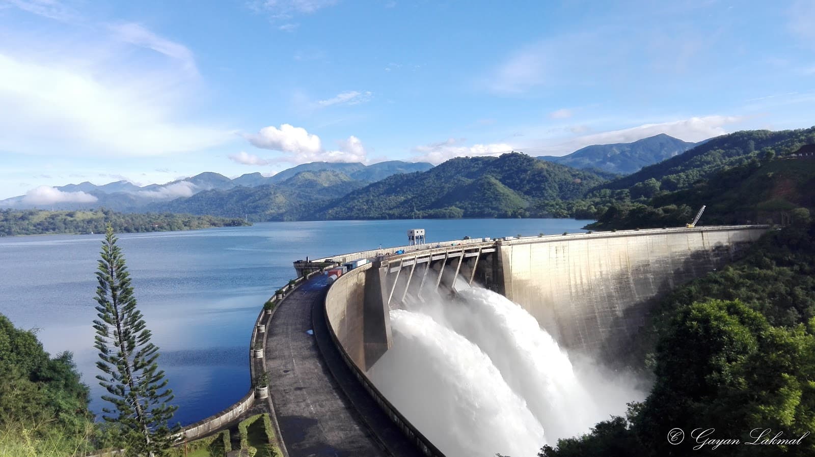 Victoria Reservoir and Dam - Image 1
