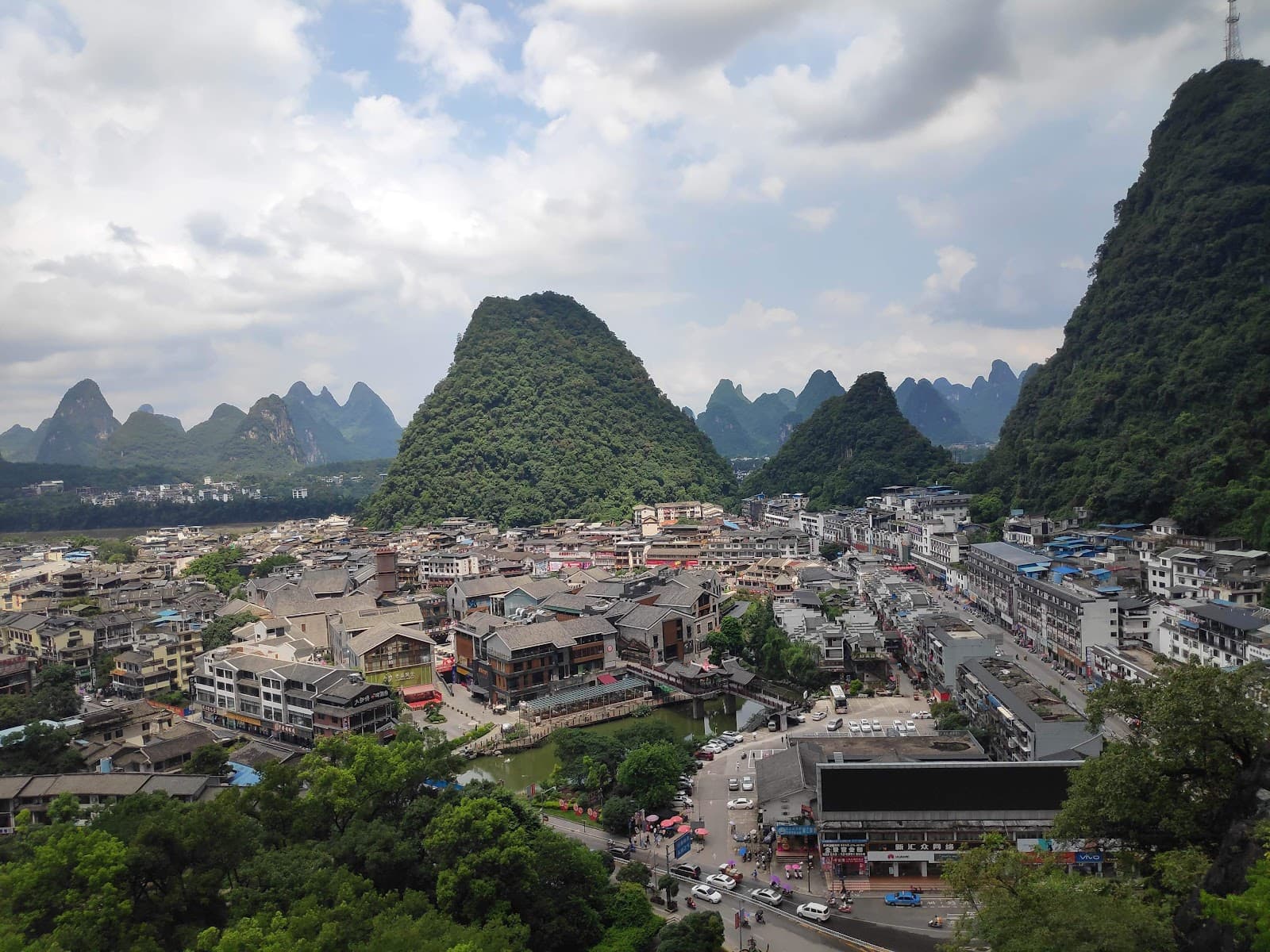 Yangshuo Ruyi Peak Scenic Area Glass Bridge - Image 1