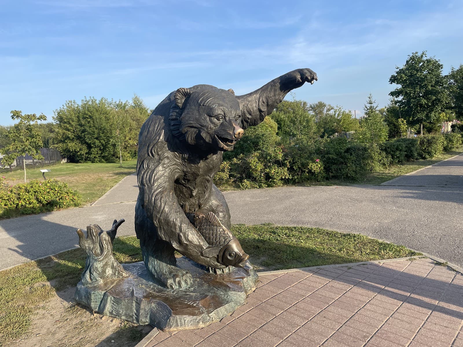 Bear Monument - Image 1