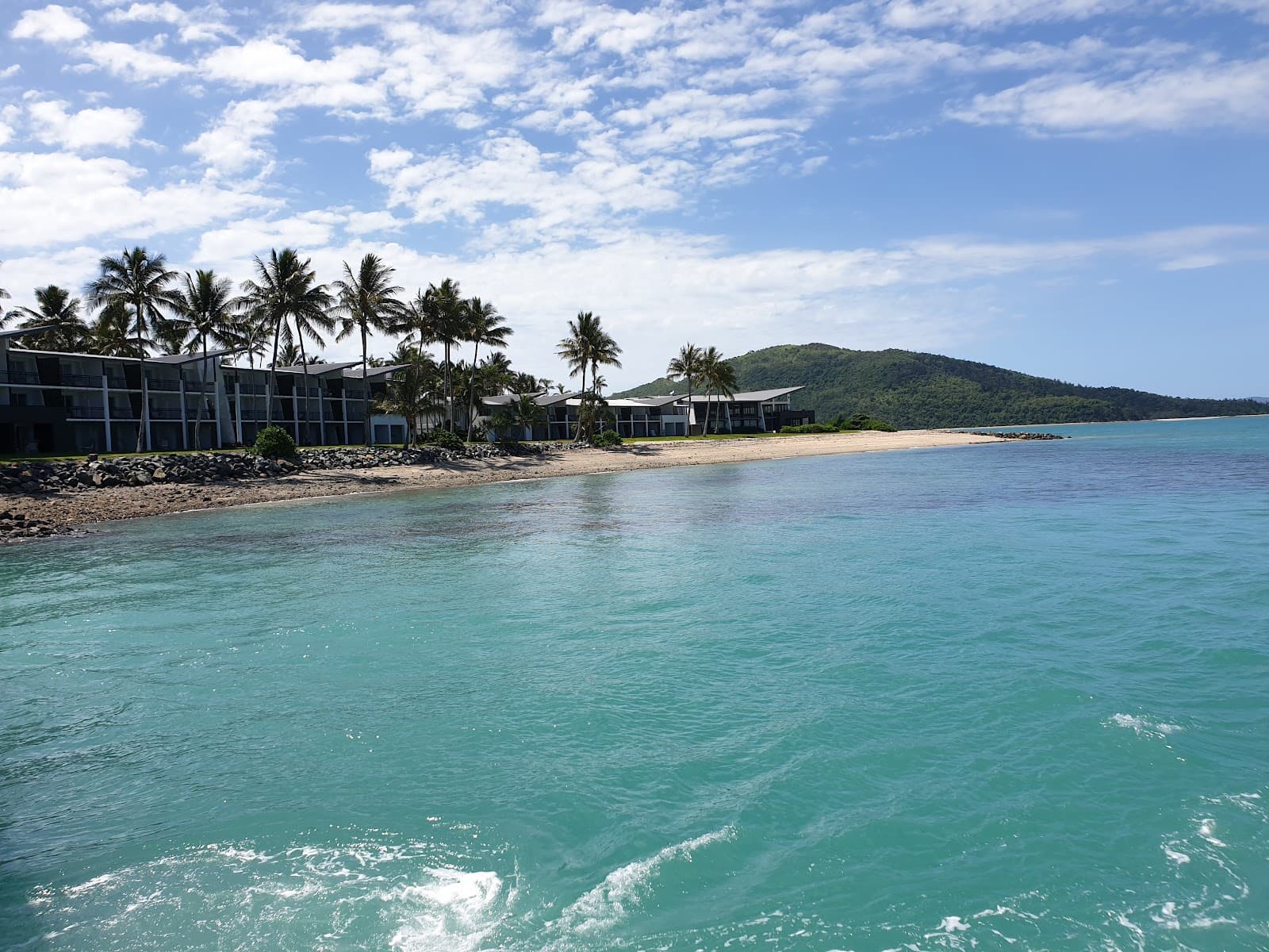 Daydream Island Living Reef - Image 1